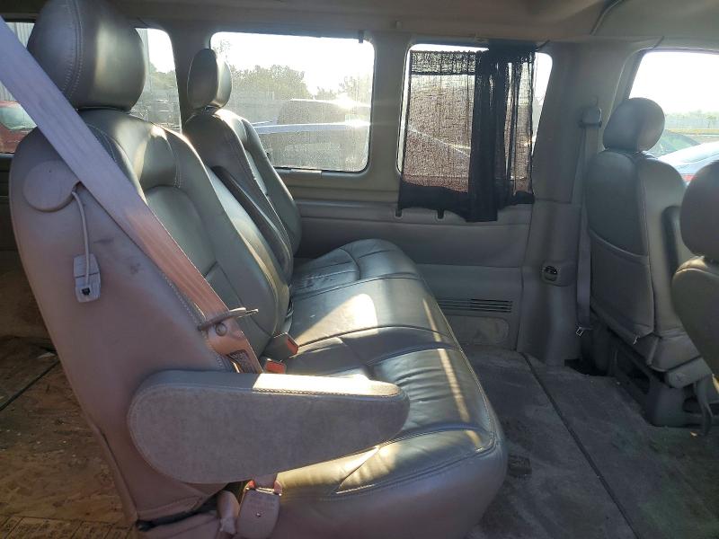 67012066 :رقم المزاد ، 1GNFG65R121148453 vin ، 2002 Chevrolet Express G1500 مزاد بيع