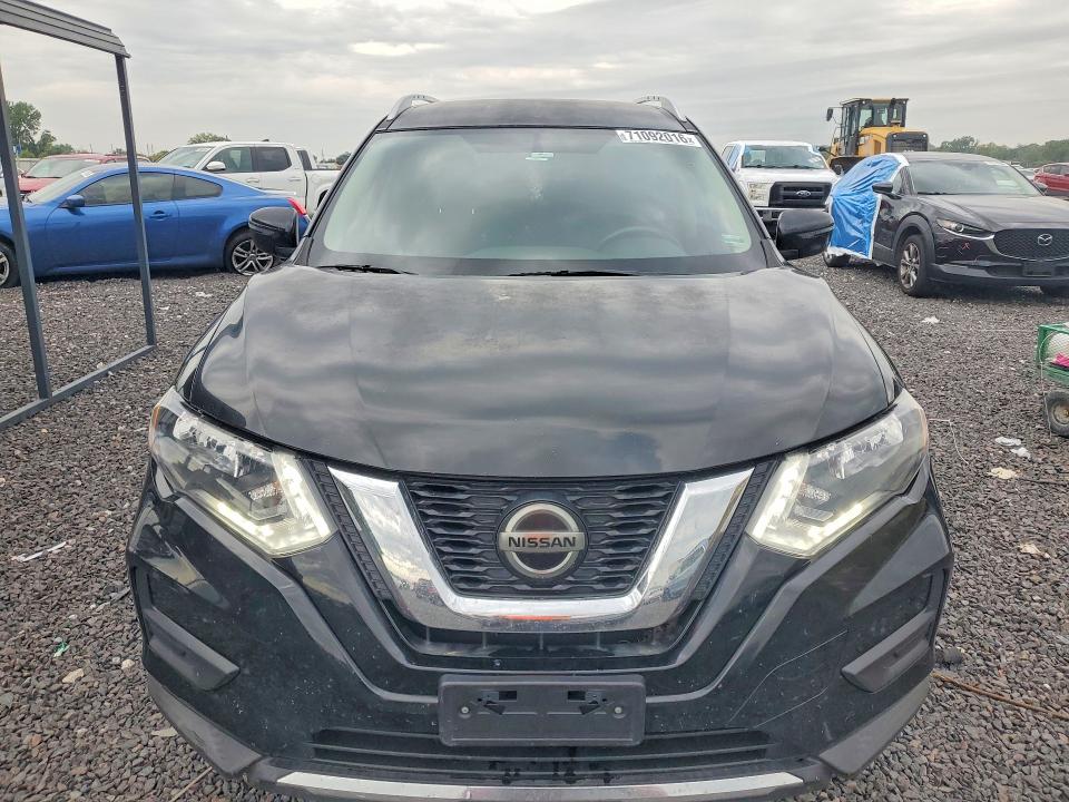 Продаж на аукціоні авто 2018 Nissan Rogue, vin: KNMAT2MT0JP587028, номер лоту: 71092016