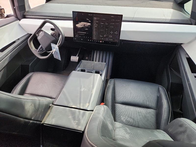69174746 :رقم المزاد ، 7G2CEHED8RA000054         vin ، 2024 Tesla Cybertruck مزاد بيع
