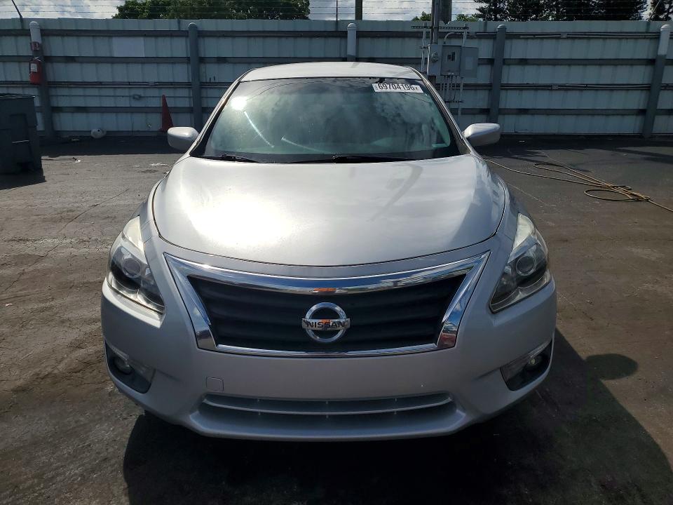 Продажа на аукционе авто 2014 Nissan Altima, vin: 1N4AL3AP8EN388880, номер лота: 69704196
