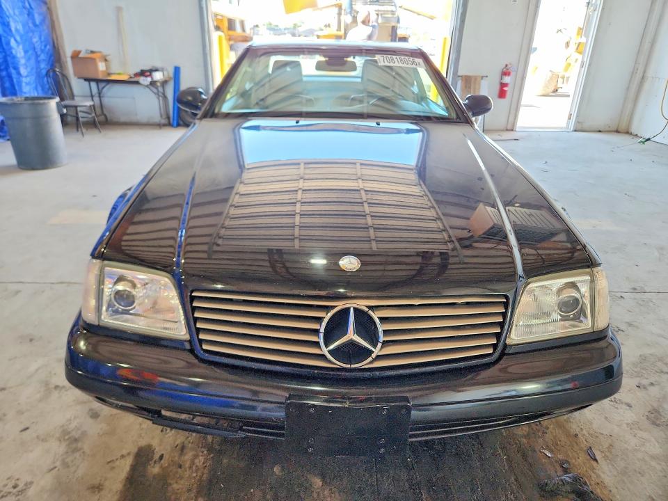 Aukcja sprzedaży 2000 Mercedes-benz Sl, vin: WDBFA68F7YF193810, numer aukcji: 70818056