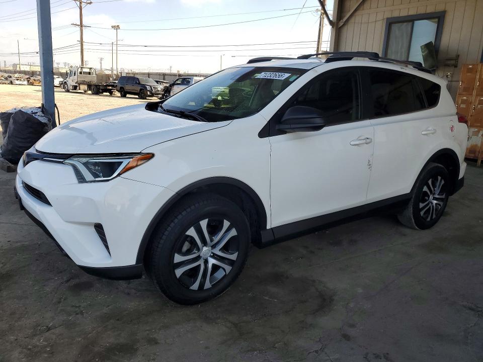 Aukcja sprzedaży 2018 Toyota Rav4, vin: JTMZFREV1JJ747276, numer aukcji: 71232656