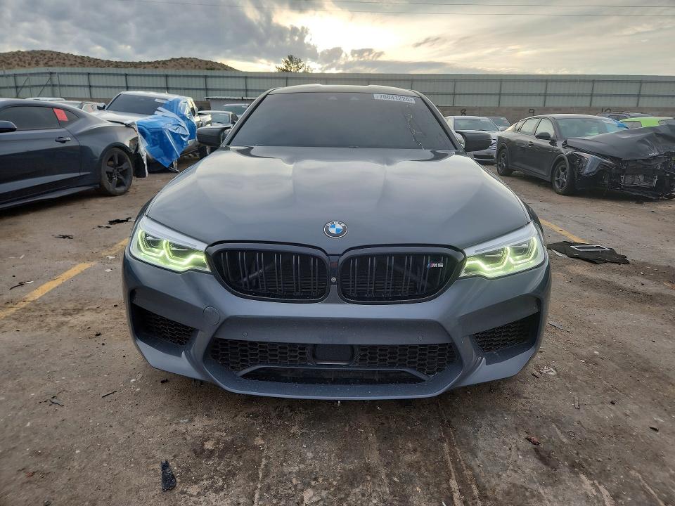 2019 Bmw M5 მანქანა იყიდება აუქციონზე, vin: WBSJF0C59KB285517, აუქციონის ნომერი: 70841226