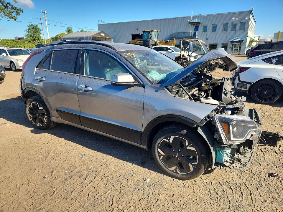 Продаж на аукціоні авто 2025 Kia Niro, vin: KNDCT3L18S5137963, номер лоту: 69514236