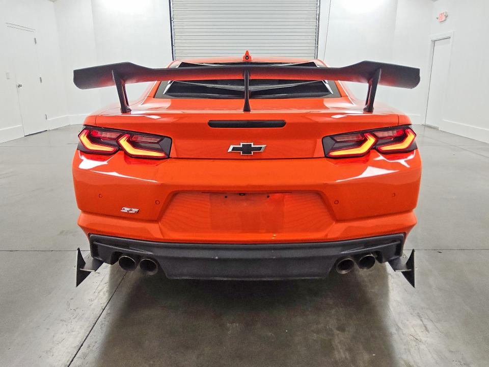 Продажа на аукционе авто 2020 Chevrolet Camaro, vin: 1G1FH1R72L0113714, номер лота: 70101416