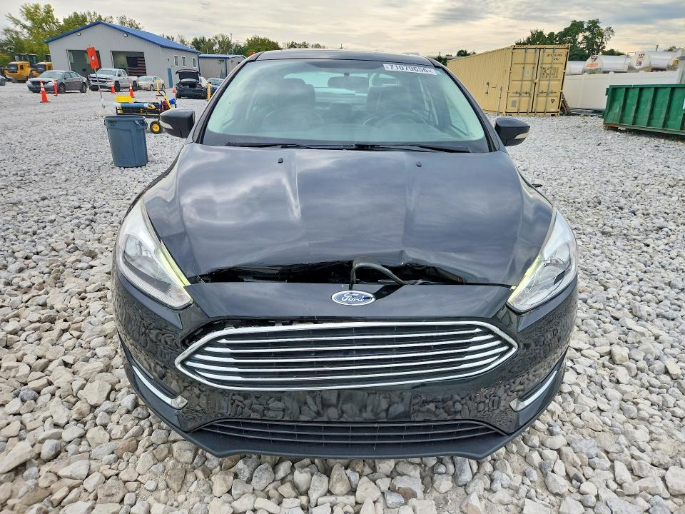 71079656 :رقم المزاد ، 1FADP3J26JL221686 vin ، 2018 Ford Focus مزاد بيع