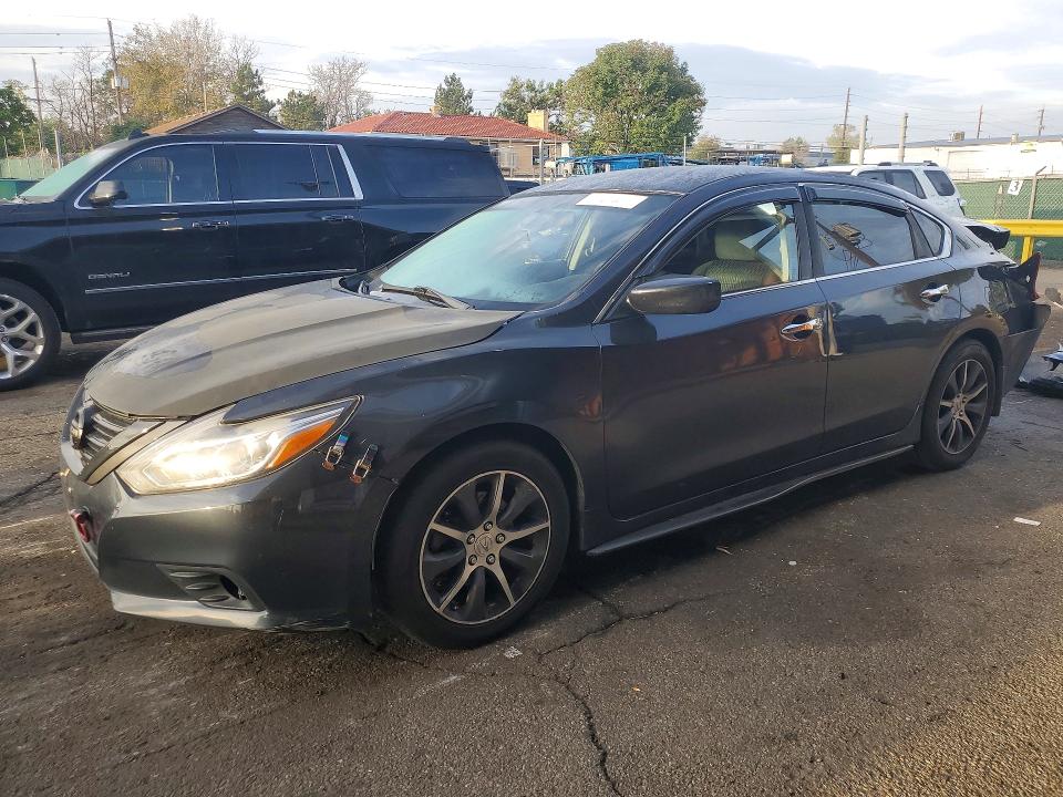 70134096 :رقم المزاد ، 1N4AL3AP8HC114708 vin ، 2017 Nissan Altima مزاد بيع