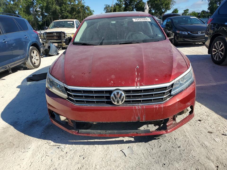 Aukcja sprzedaży 2017 Volkswagen Passat, vin: 1VWBT7A35HC084972, numer aukcji: 70422666