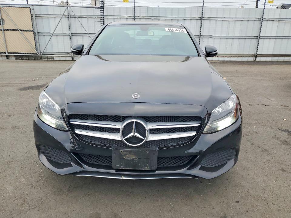 Продаж на аукціоні авто 2018 Mercedes-benz C, vin: 55SWF4JB9JU255375        , номер лоту: 68614526