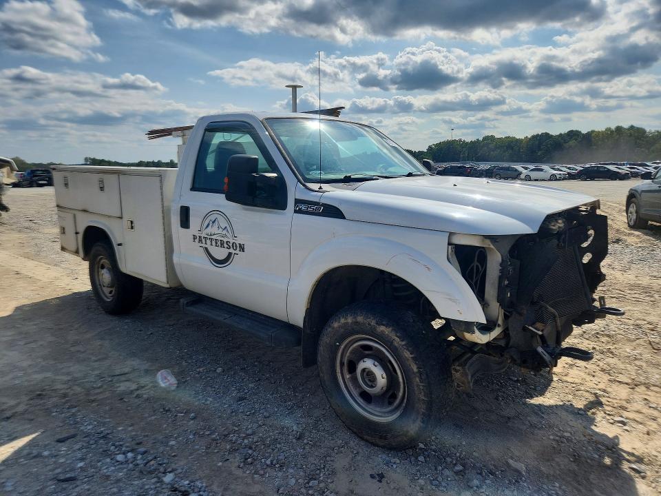 67512176 :رقم المزاد ، 1FDBF3B68CEA08621 vin ، 2012 Ford F350 مزاد بيع