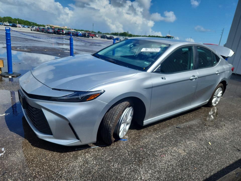 2026 Toyota Camry მანქანა იყიდება აუქციონზე, vin: 4T1DAACK8TU713545, აუქციონის ნომერი: 67964926
