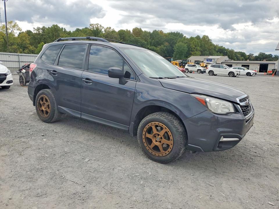 2018 Subaru Forester მანქანა იყიდება აუქციონზე, vin: JF2SJAGC2JH507255, აუქციონის ნომერი: 71190726