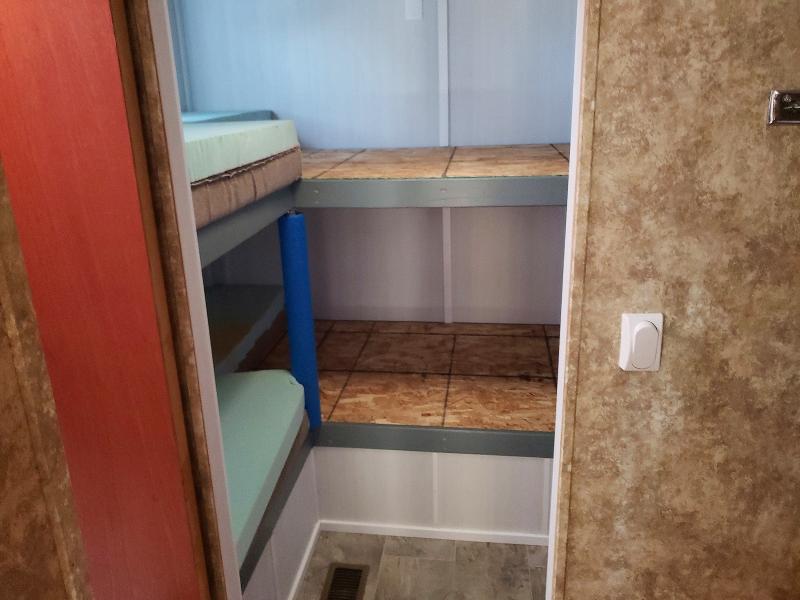 2006 Coachmen Coachmen მანქანა იყიდება აუქციონზე, vin: 1TC2B075461502229, აუქციონის ნომერი: 66517136