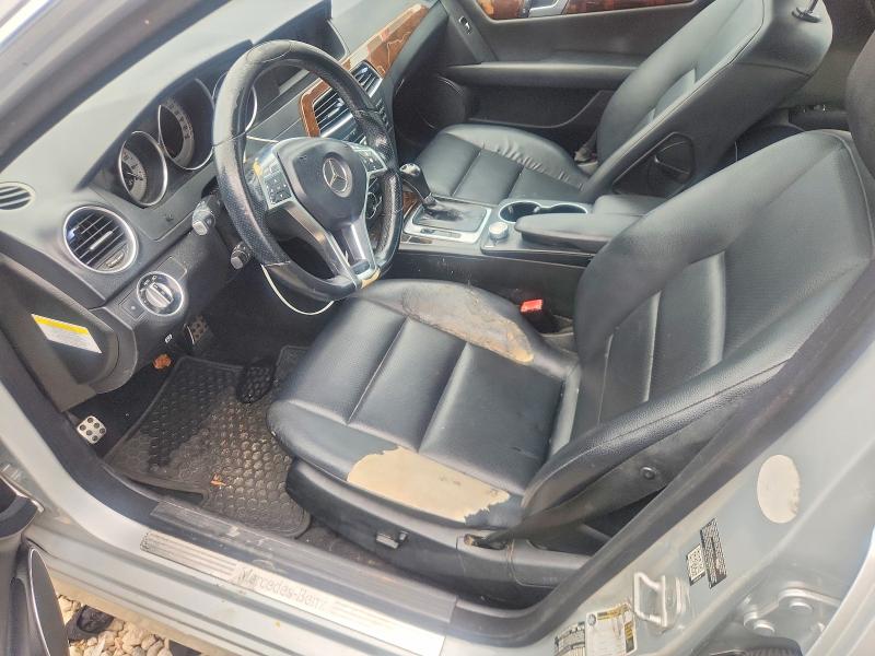 2014 Mercedes-benz C მანქანა იყიდება აუქციონზე, vin: WDDGF4HB6EA949926, აუქციონის ნომერი: 69201476