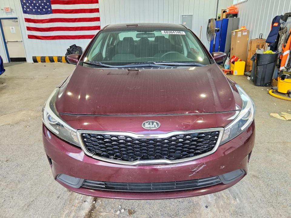 2018 Kia Forte მანქანა იყიდება აუქციონზე, vin: 3KPFL4A75JE251464, აუქციონის ნომერი: 68364146