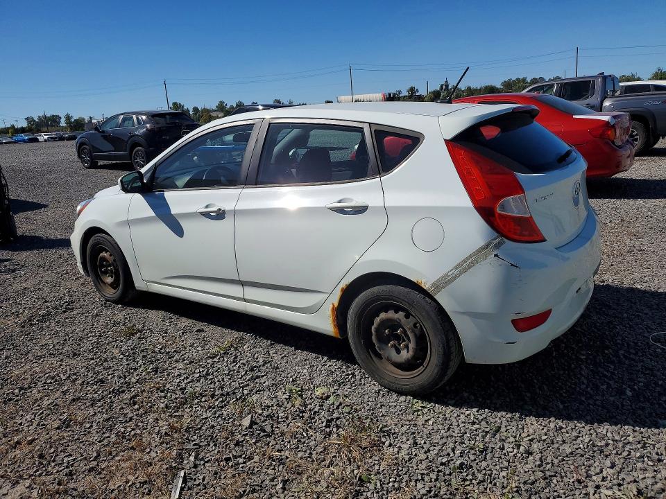 70133166 :رقم المزاد ، KMHCT5AE9DU087144 vin ، 2013 Hyundai Accent مزاد بيع