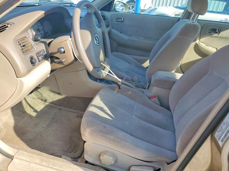 2001 Mazda 626 მანქანა იყიდება აუქციონზე, vin: 1YVGF22C115221962, აუქციონის ნომერი: 67484326