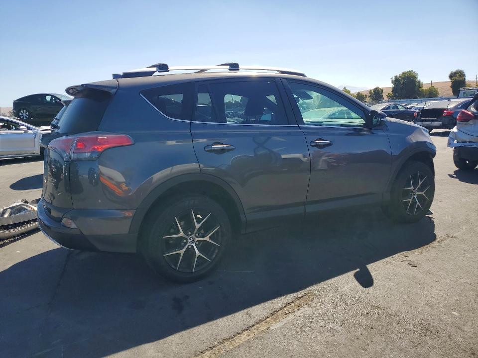 68706346 :رقم المزاد ، 2T3NFREV3GW274764 vin ، 2016 Toyota Rav4 مزاد بيع