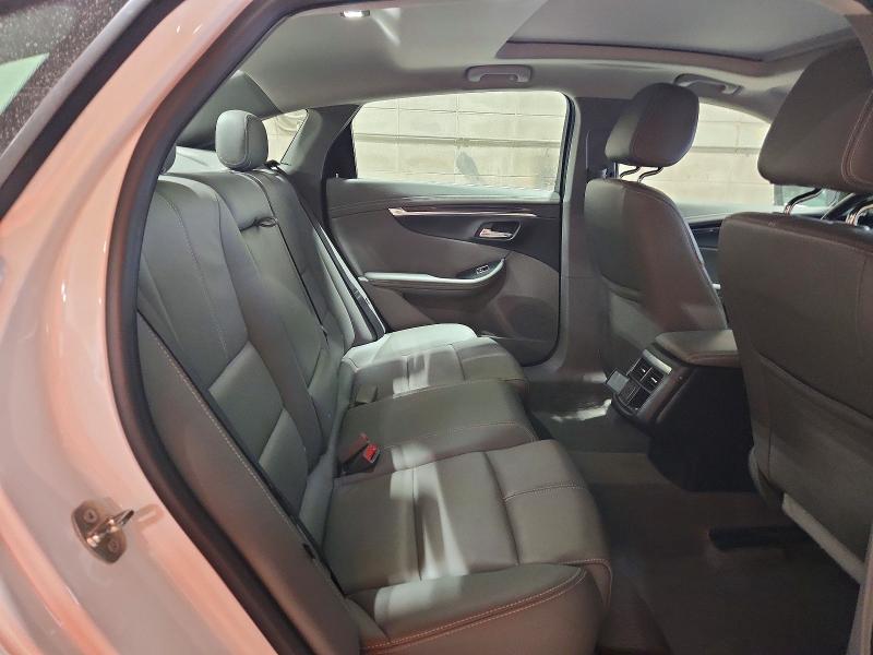70819056 :رقم المزاد ، 2G1105S32J9156324 vin ، 2018 Chevrolet Impala مزاد بيع