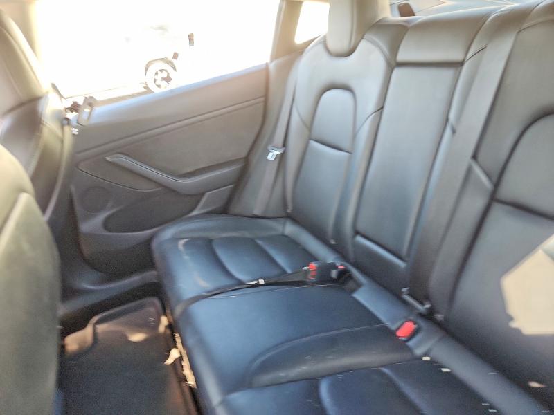 68934116 :رقم المزاد ، 5YJ3E1EA1NF190843 vin ، 2022 Tesla Model 3 مزاد بيع