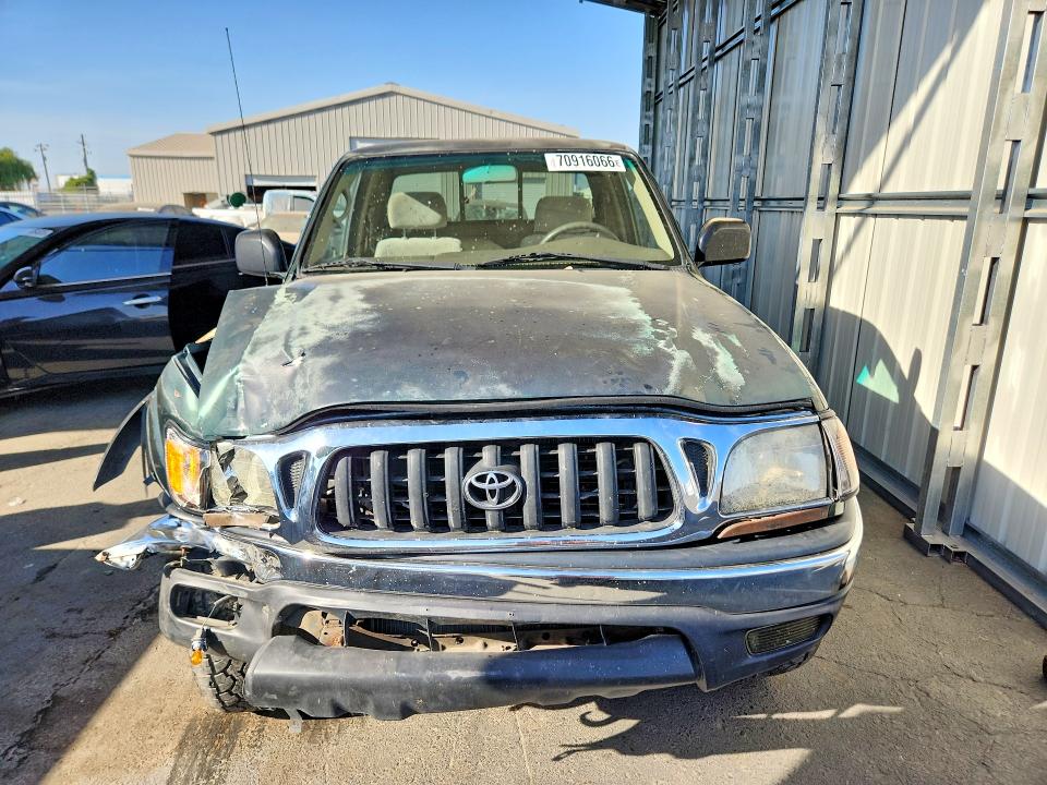 2001 Toyota Tacoma მანქანა იყიდება აუქციონზე, vin: 5TESN92N51Z754245, აუქციონის ნომერი: 70916066