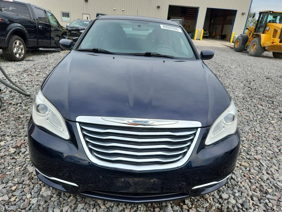 Продаж на аукціоні авто 2011 Chrysler 200, vin: 1C3BC1FG2BN503596, номер лоту: 69082086