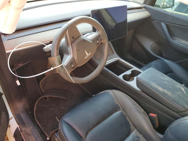 63569156 :رقم المزاد ، 7SAYGAEE1NF329679 vin ، 2022 Tesla Model Y مزاد بيع