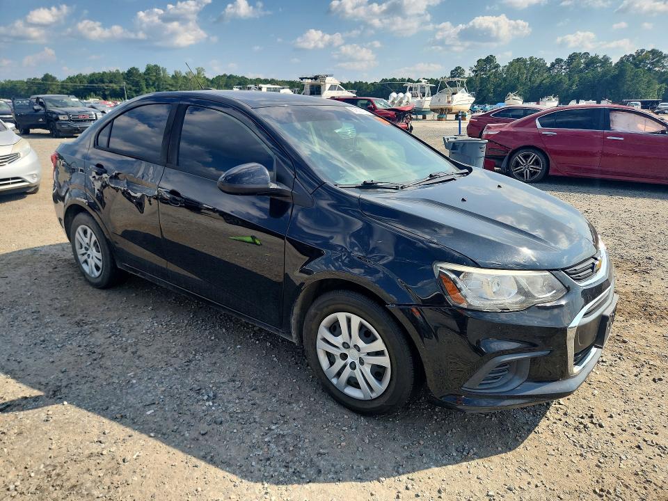 2018 Chevrolet Sonic მანქანა იყიდება აუქციონზე, vin: 1G1JB5SH8J4115320, აუქციონის ნომერი: 67803726