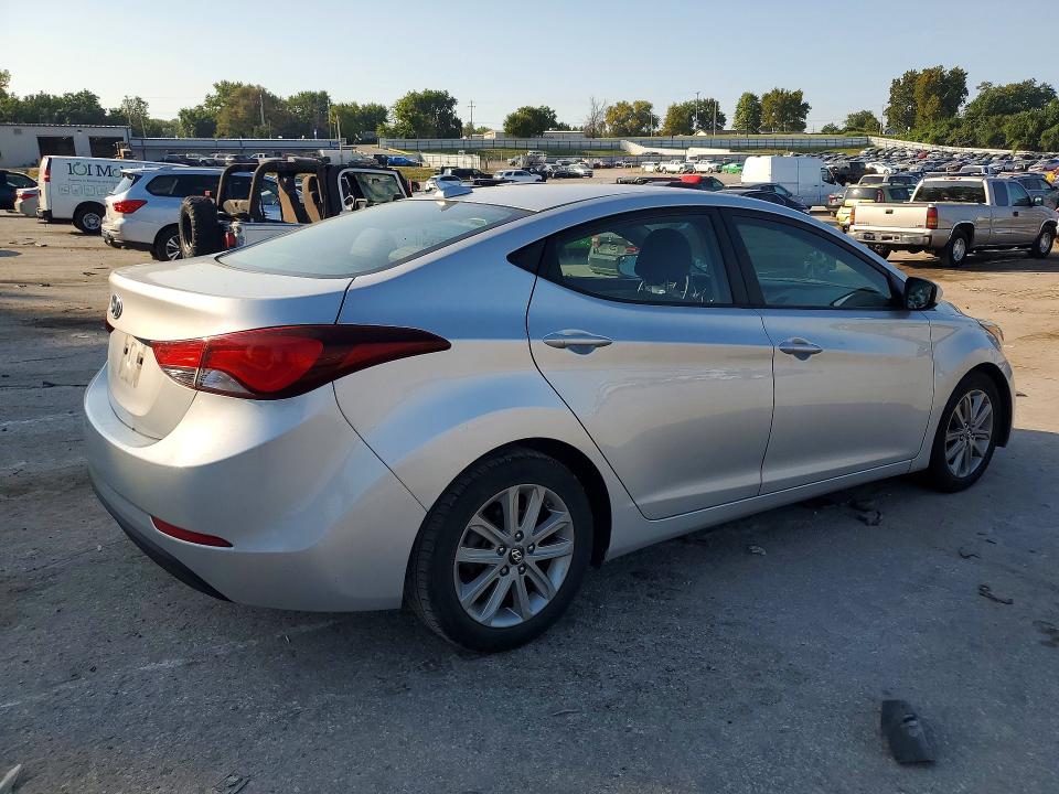 Продаж на аукціоні авто 2016 Hyundai Elantra, vin: 5NPDH4AE8GH653488, номер лоту: 67358236