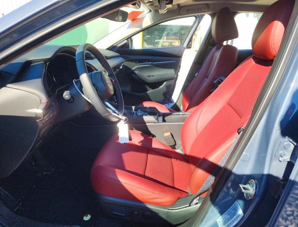 Продаж на аукціоні авто 2026 Mazda 3, vin: JM1BPBCL8T1890607, номер лоту: 67245276