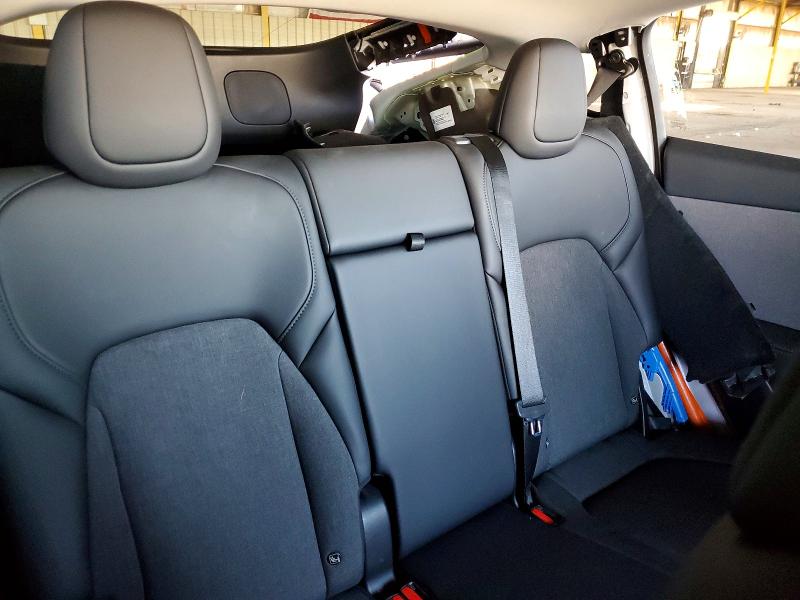 67354556 :رقم المزاد ، 7SAYGDED7TA623963 vin ، 2026 Tesla Model Y مزاد بيع