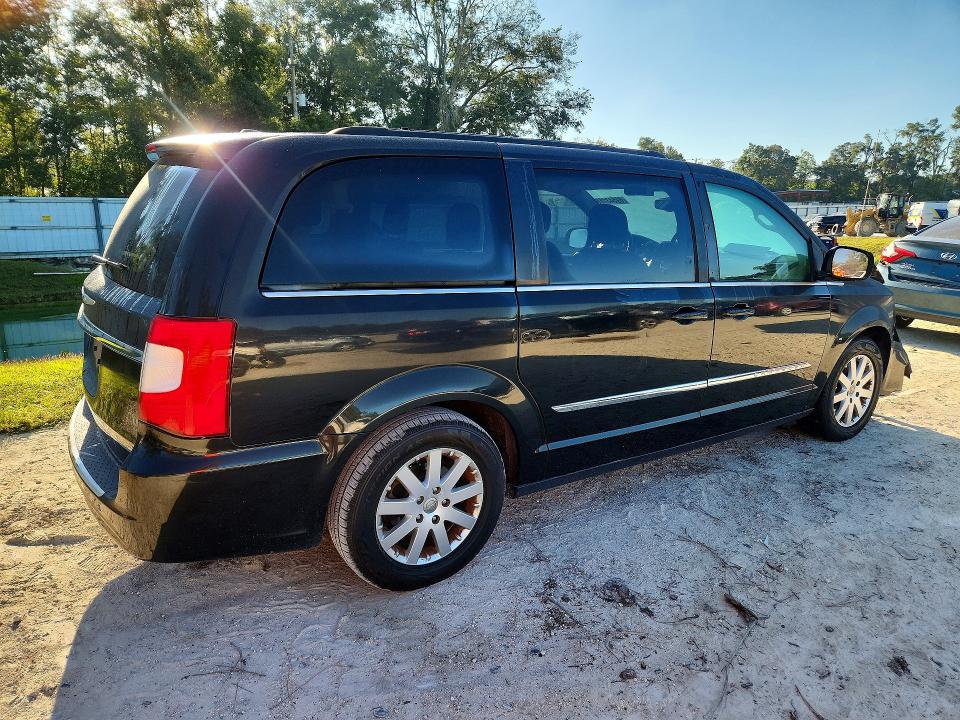 69543186 :رقم المزاد ، 2C4RC1BG3GR214396 vin ، 2016 Chrysler Town & Country مزاد بيع
