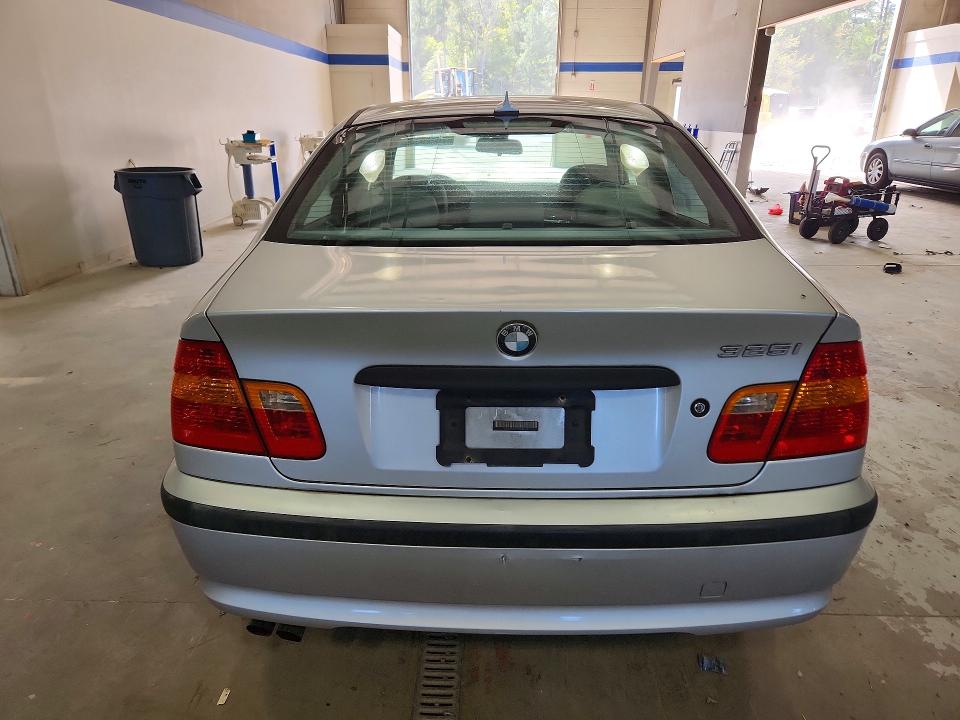 Продажа на аукционе авто 2005 Bmw 325, vin: WBAET37455NJ89470, номер лота: 70420306
