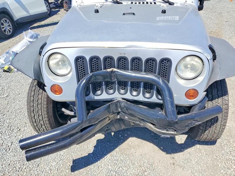 2010 Jeep Wrangler Unlimited მანქანა იყიდება აუქციონზე, vin: 1J4BB3H18AL136310, აუქციონის ნომერი: 67640186