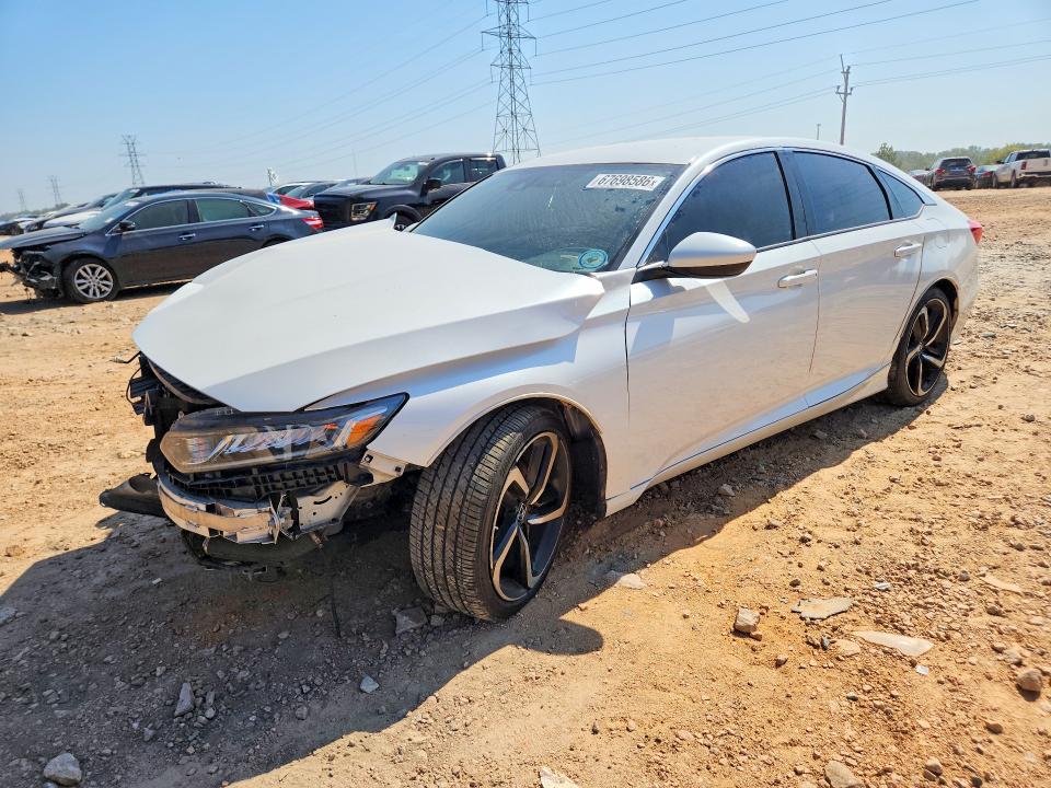 Auction sale of the 2019 Honda Accord, vin: 1HGCV1F39KA020297, lot number: 67698586