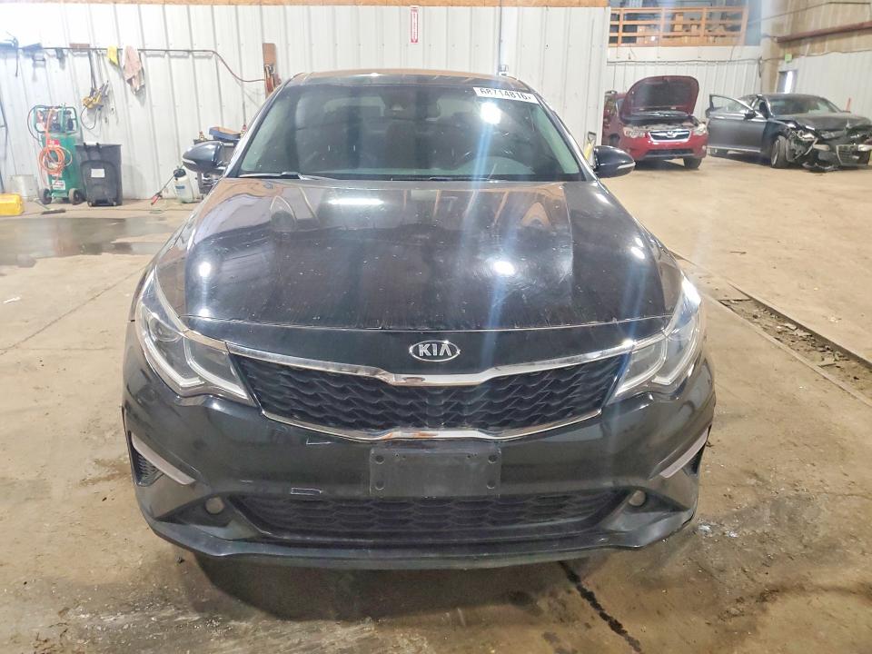 2019 Kia Optima მანქანა იყიდება აუქციონზე, vin: 5XXGT4L36KG369868        , აუქციონის ნომერი: 68714816