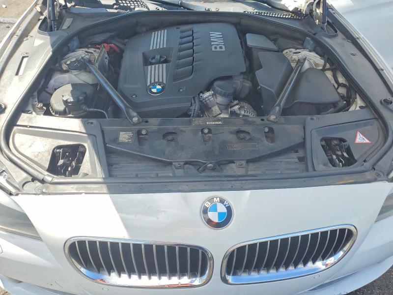67777546 :رقم المزاد ، WBAFR1C59BC750864 vin ، 2011 Bmw 528 مزاد بيع