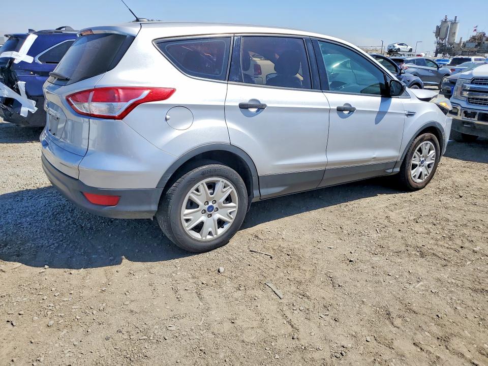 2016 Ford Escape მანქანა იყიდება აუქციონზე, vin: 1FMCU0F7XGUA67984, აუქციონის ნომერი: 66861266