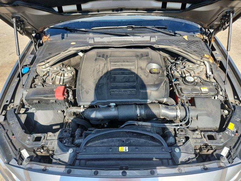 67517356 :رقم المزاد ، SAJBJ4FX1LCY85914 vin ، 2020 Jaguar Xf مزاد بيع