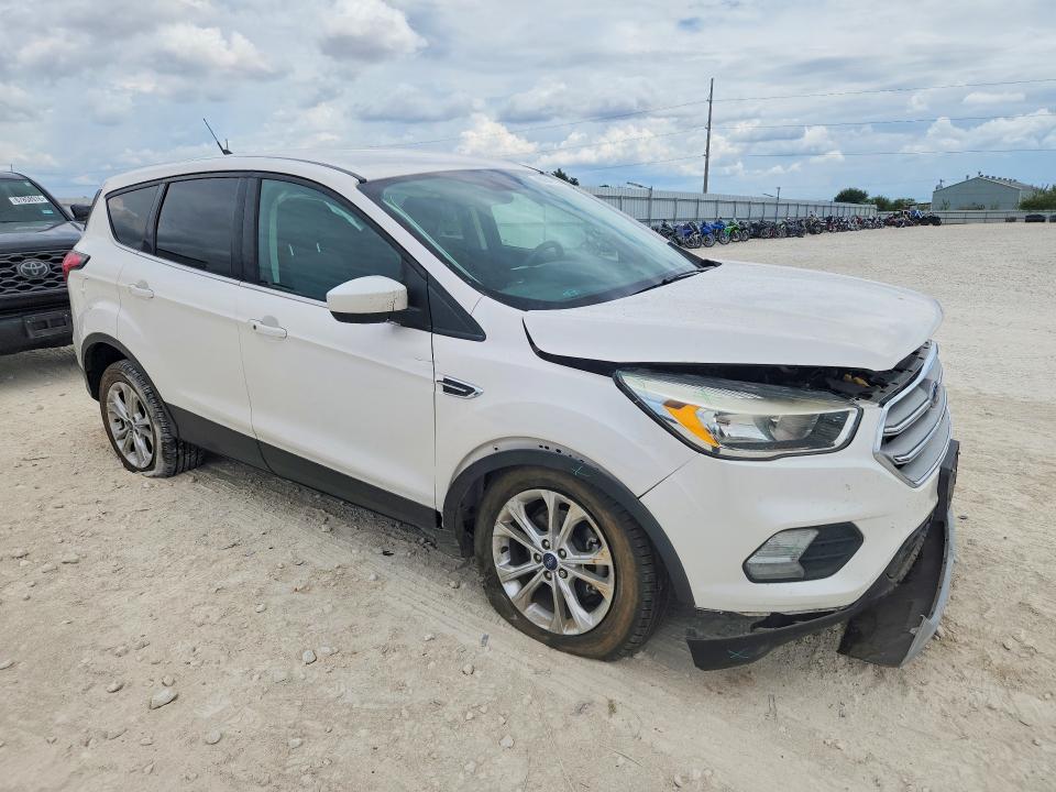 2019 Ford Escape მანქანა იყიდება აუქციონზე, vin: 1FMCU0GD2KUA18145, აუქციონის ნომერი: 66849106