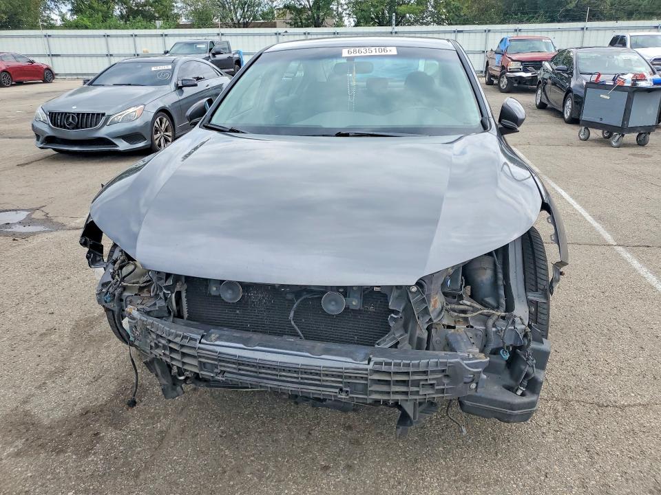 68635106 :رقم المزاد ، 1HGCR2F57DA160654 vin ، 2013 Honda Accord مزاد بيع