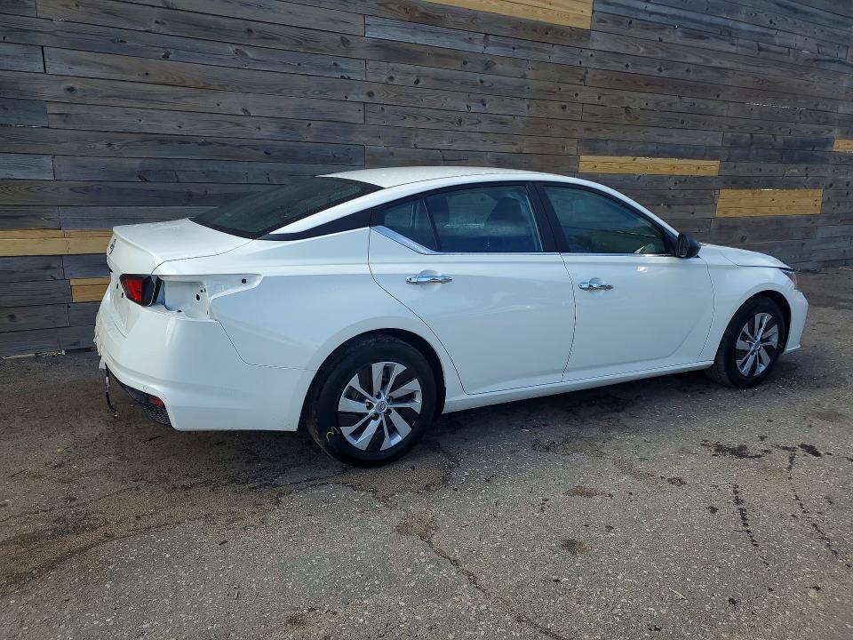69107216 :رقم المزاد ، 1N4BL4BV3RN429462 vin ، 2024 Nissan Altima مزاد بيع
