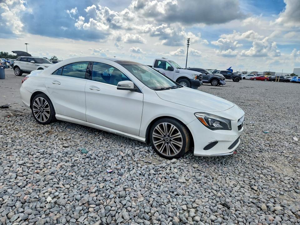 71238406 :رقم المزاد ، WDDSJ4EB6JN692119 vin ، 2018 Mercedes-benz Cla مزاد بيع