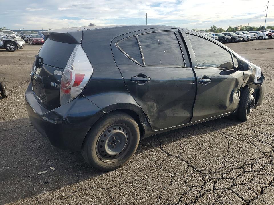 Продаж на аукціоні авто 2014 Toyota Prius C, vin: JTDKDTB35E1574813, номер лоту: 67655456