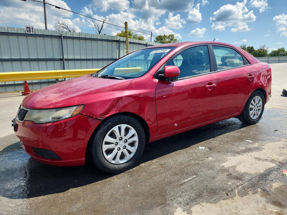 67517946 :رقم المزاد ، KNAFU4A22D5735932 vin ، 2013 Kia Forte مزاد بيع