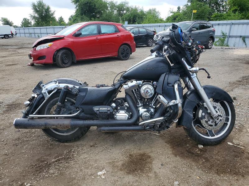 67613136 :رقم المزاد ، 5HD1KBMA0DB656598 vin ، 2013 Harley-davidson Flhx مزاد بيع