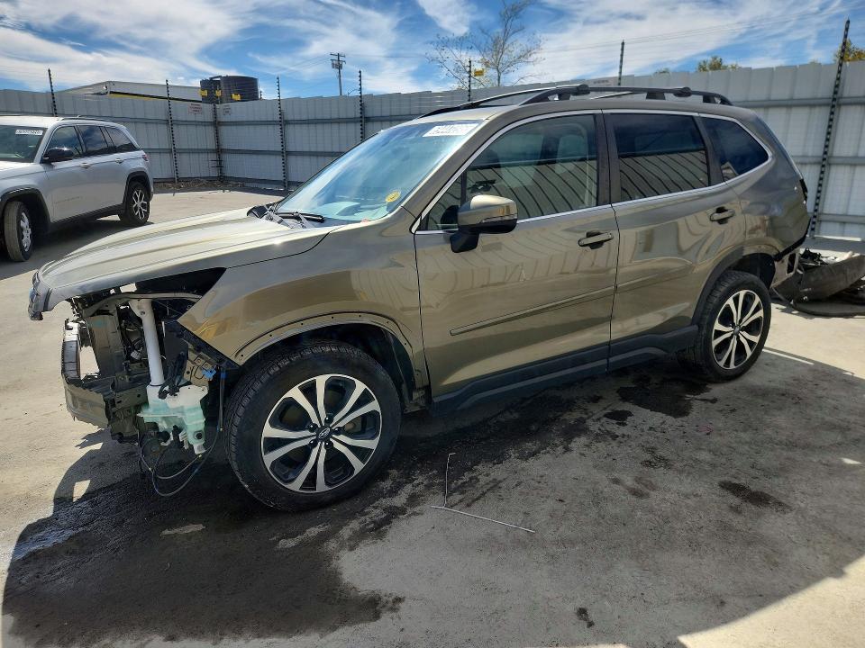 2023 Subaru Forester მანქანა იყიდება აუქციონზე, vin: JF2SKAPC3PH446424, აუქციონის ნომერი: 69447296