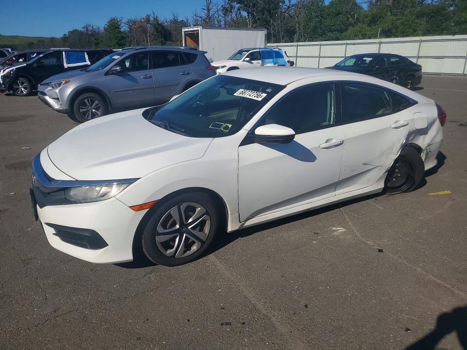 Продаж на аукціоні авто 2018 Honda Civic, vin: 2HGFC2F50JH574483, номер лоту: 68772756