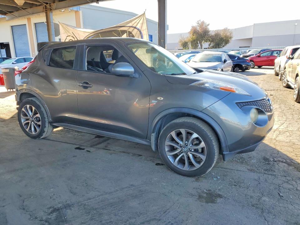 2011 Nissan Juke მანქანა იყიდება აუქციონზე, vin: JN8AF5MR9BT013313, აუქციონის ნომერი: 68884846