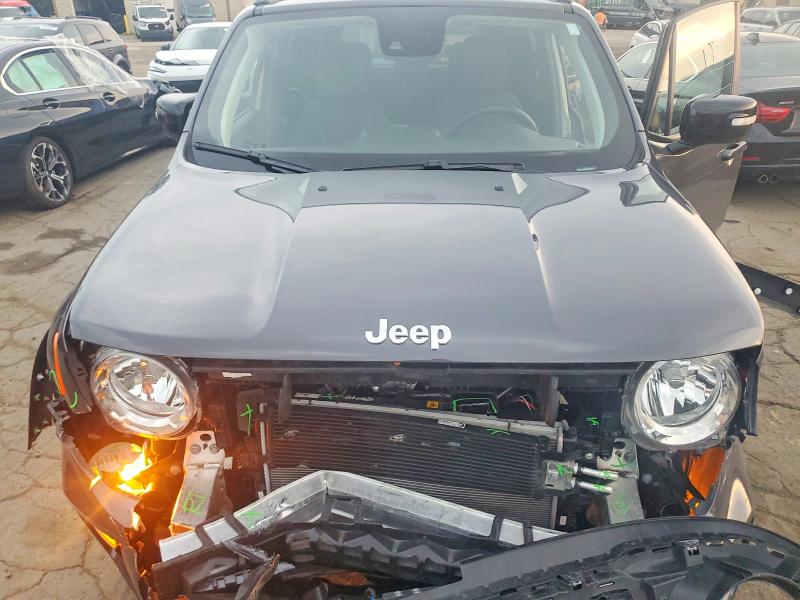67913046 :رقم المزاد ، ZACNJDD1XNPN63679 vin ، 2022 Jeep Renegade مزاد بيع